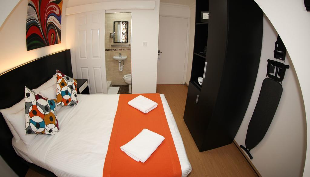 Heathrow Inn Hotel Hillingdon Room photo